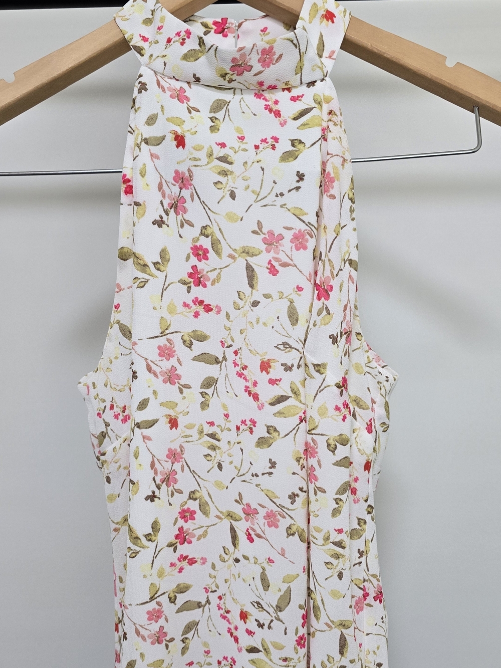CeCe White Camisole with Pink Floral Print